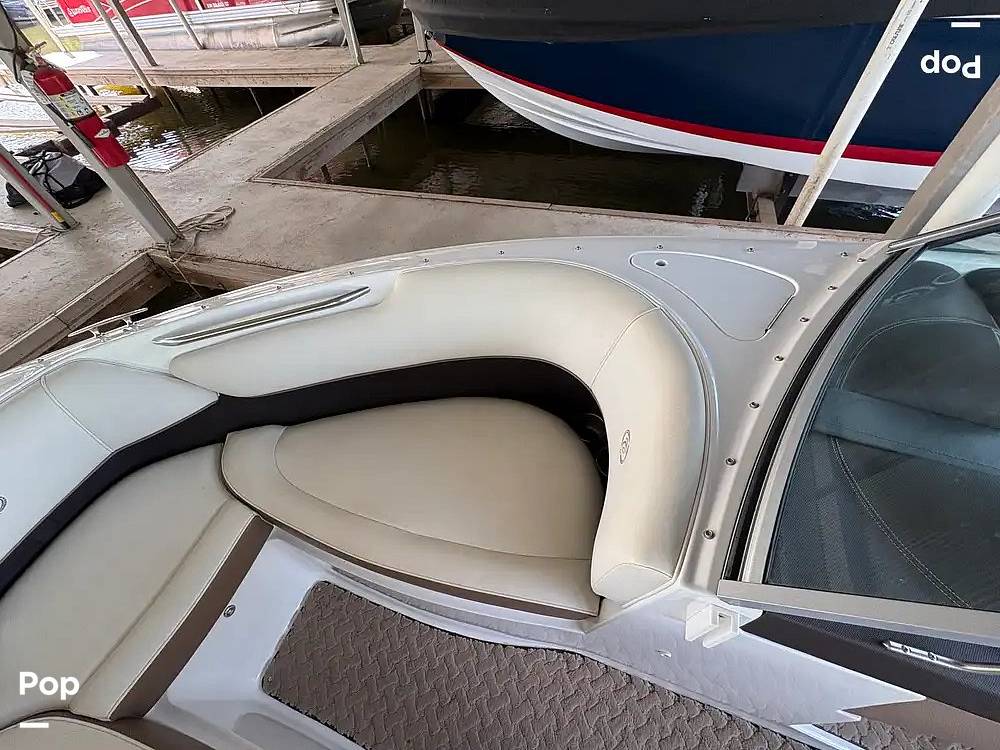 Slide: The Image of Bow Passenger Seating - 15613996