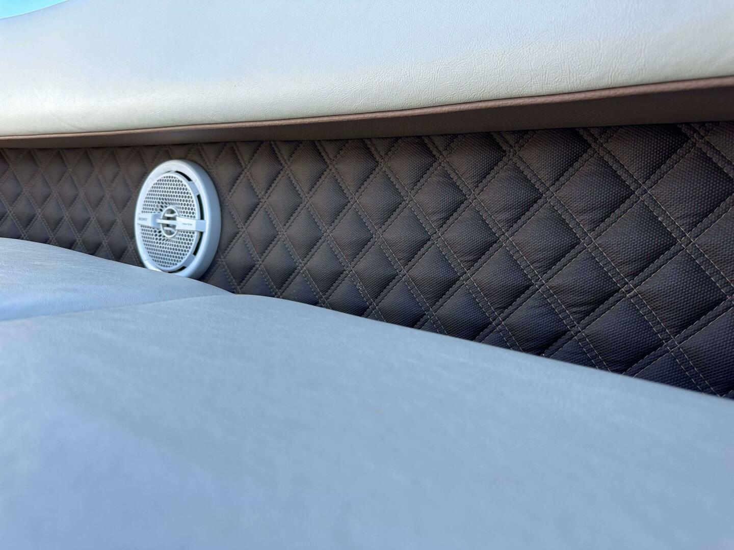 Slide: The Image of Cobalt 262 2010 - 5481461