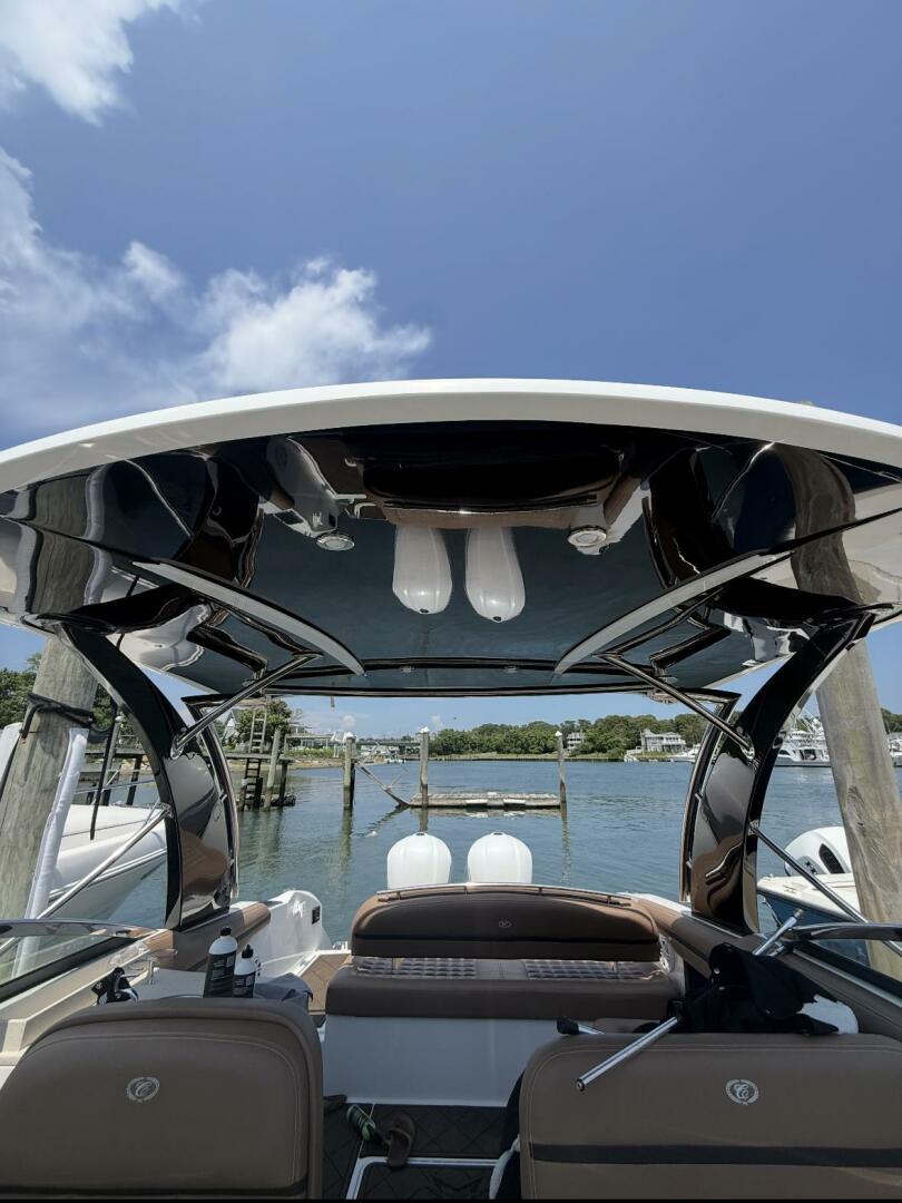 Slide: The Image of Cobalt 30SC Outboard 2020 - 5464665