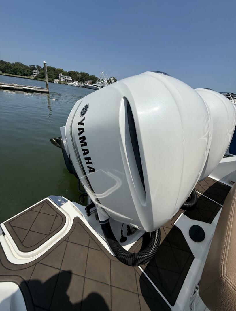 Slide: The Image of Cobalt 30SC Outboard 2020 - 5464666