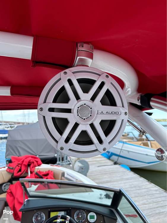 Slide: The Image of Cobalt CS23 Surf 2019 - 15609136