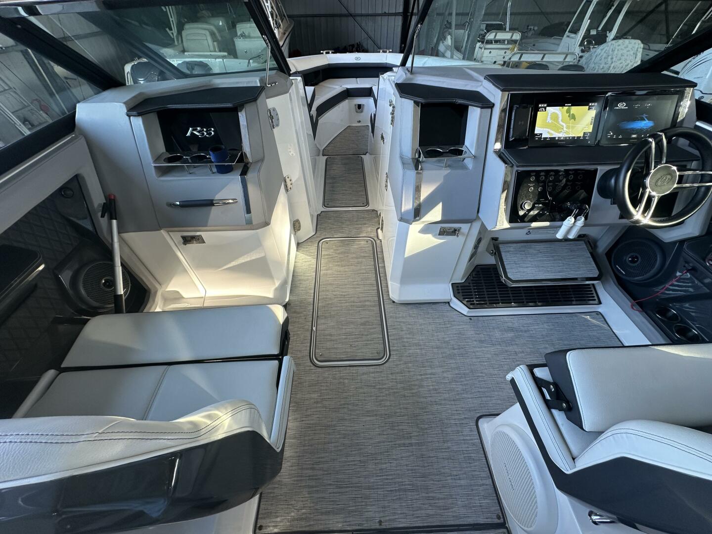 Slide: The Image of Cobalt R33 2022 - 5258152