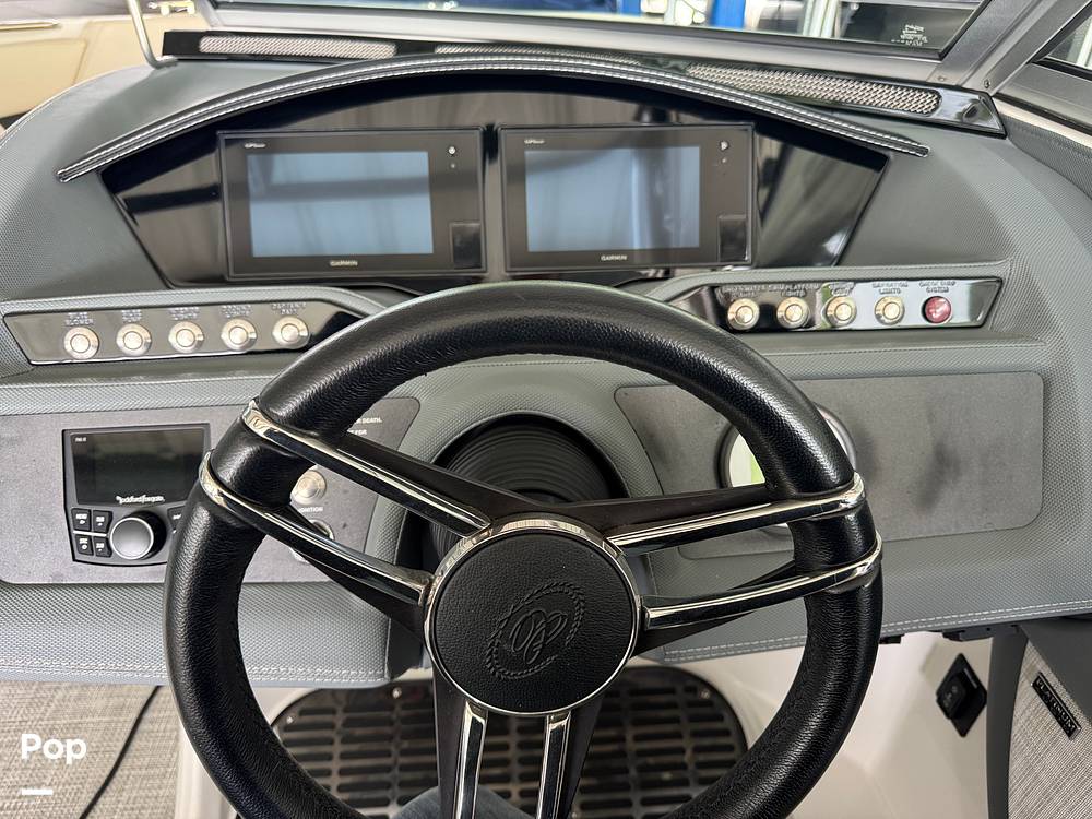 Slide: The Image of Cobalt RF5 Surf 2020 - 15427839