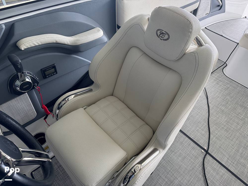 Slide: The Image of Cobalt RF5 Surf 2020 - 15427840