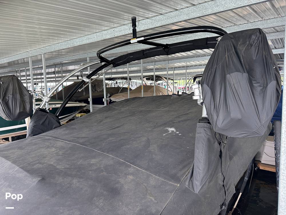 Slide: The Image of Cobalt RF5 Surf 2020 - 15427880