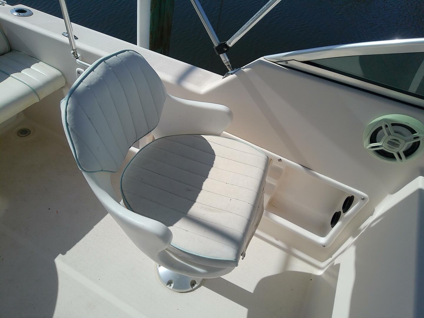 Slide: The Image of Cobia 215 Dual Console 2006 - 5212284