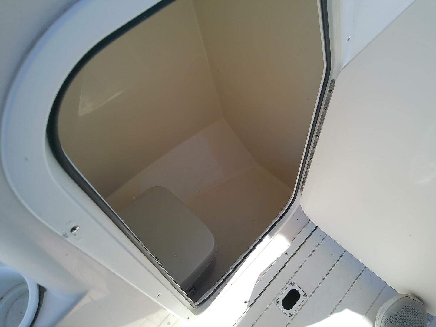 Slide: The Image of Cobia 215 Dual Console 2006 - 5212290