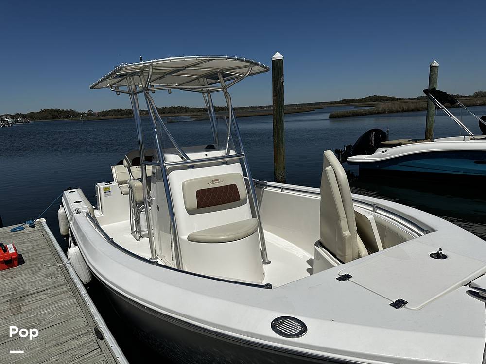 Slide: The Image of Cobia 220 CC 2021 - 15299021