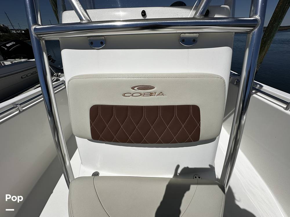 Slide: The Image of Cobia 220 CC 2021 - 15299042