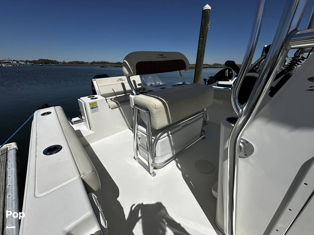 Slide: The Image of Cobia 220 CC 2021 - 15299059