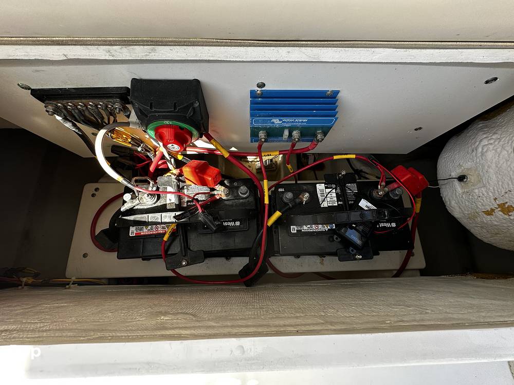 Slide: The Image of Cobia 220 CC 2021 - 15299068