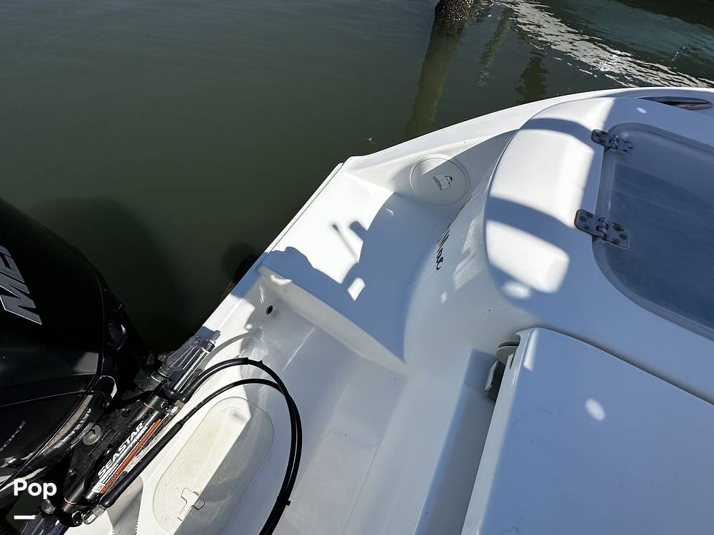 Slide: The Image of Cobia 220 CC 2021 - 15299076