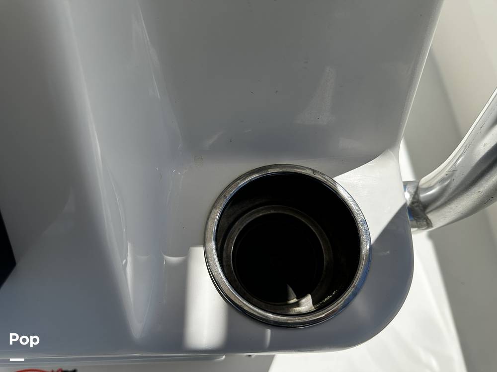 Slide: The Image of Cobia 220 CC 2021 - 15299160