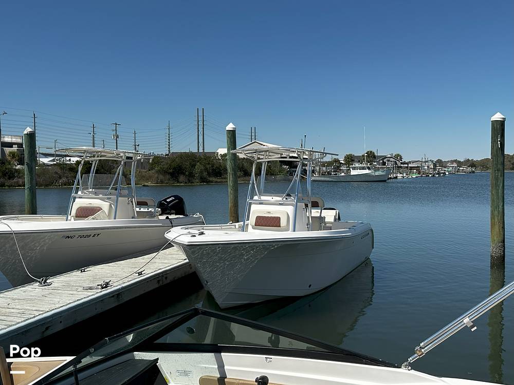 Slide: The Image of Cobia 220 CC 2021 - 15299174