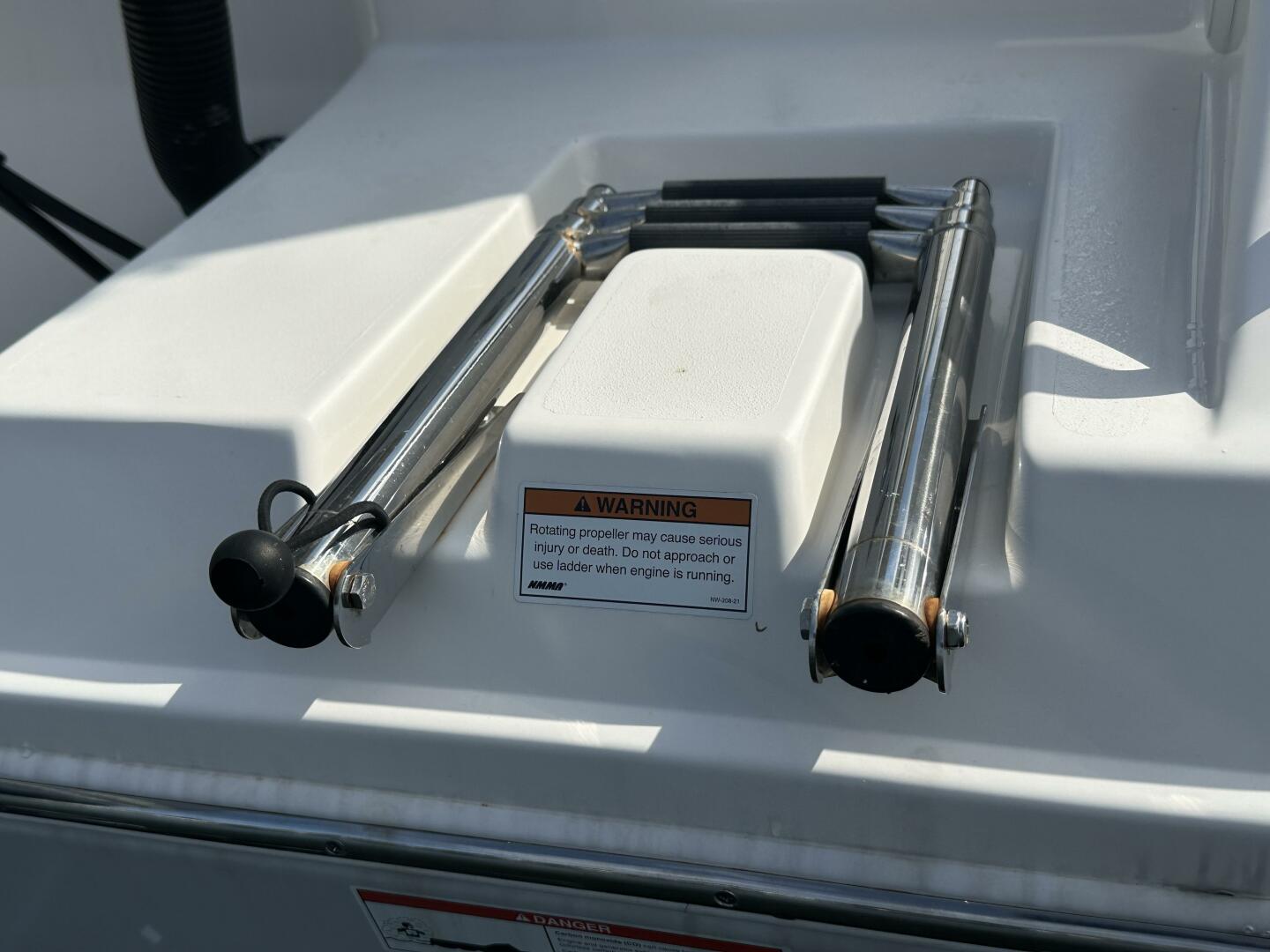 Slide: The Image of Cobia 220 CC 2023 - 4684540