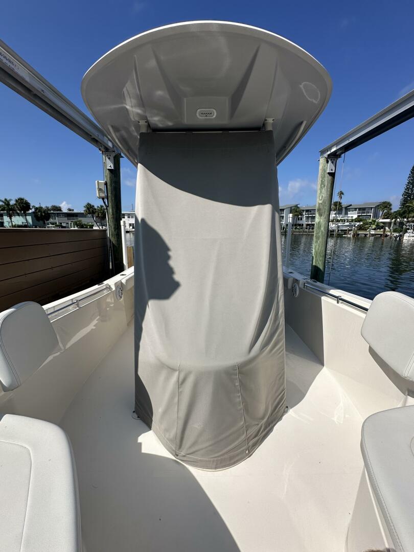 Slide: The Image of Cobia 220 CC 2023 - 4684542