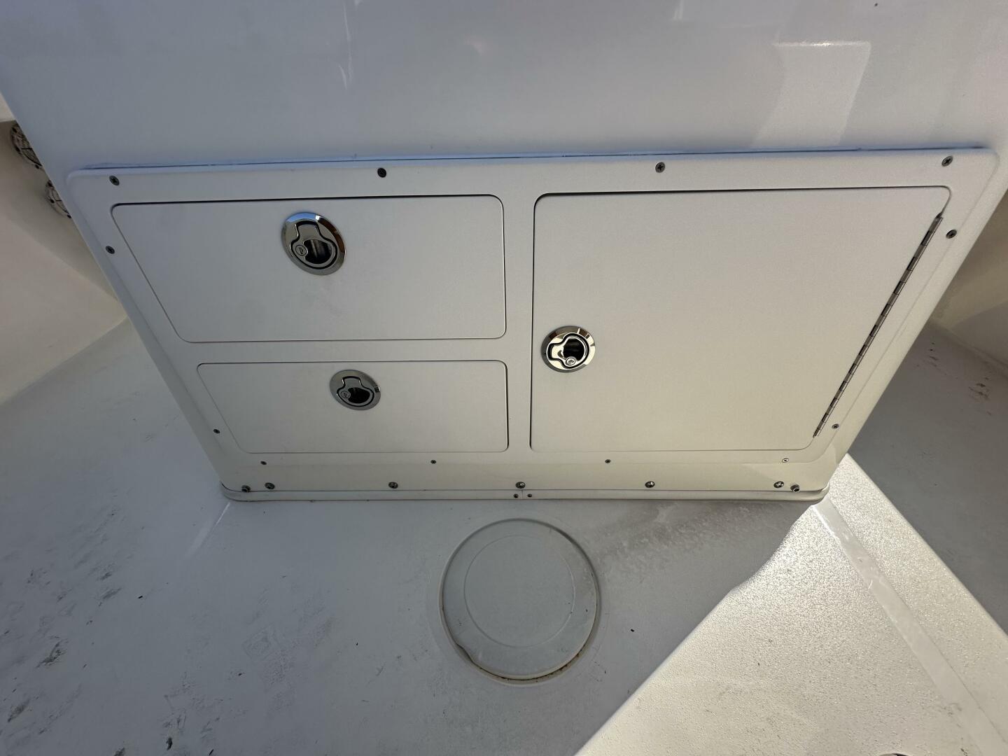 Slide: The Image of Cobia 220 CC 2023 - 4684598