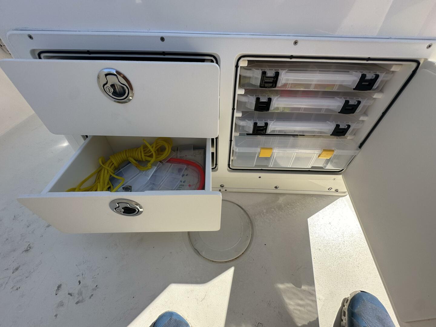 Slide: The Image of Cobia 220 CC 2023 - 4684600