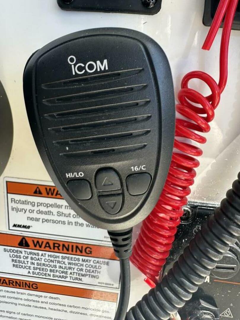 Slide: The Image of Cobia 220 CC 2023 - 4684620