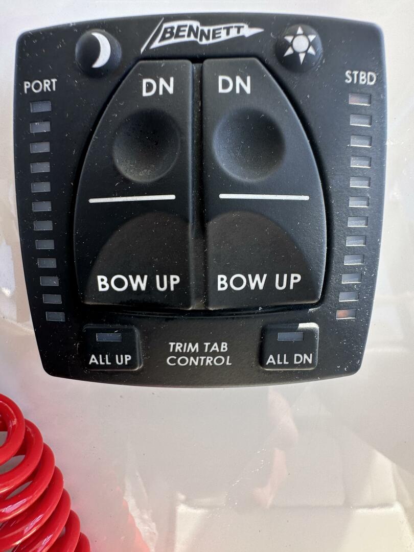 Slide: The Image of Cobia 220 CC 2023 - 4684656