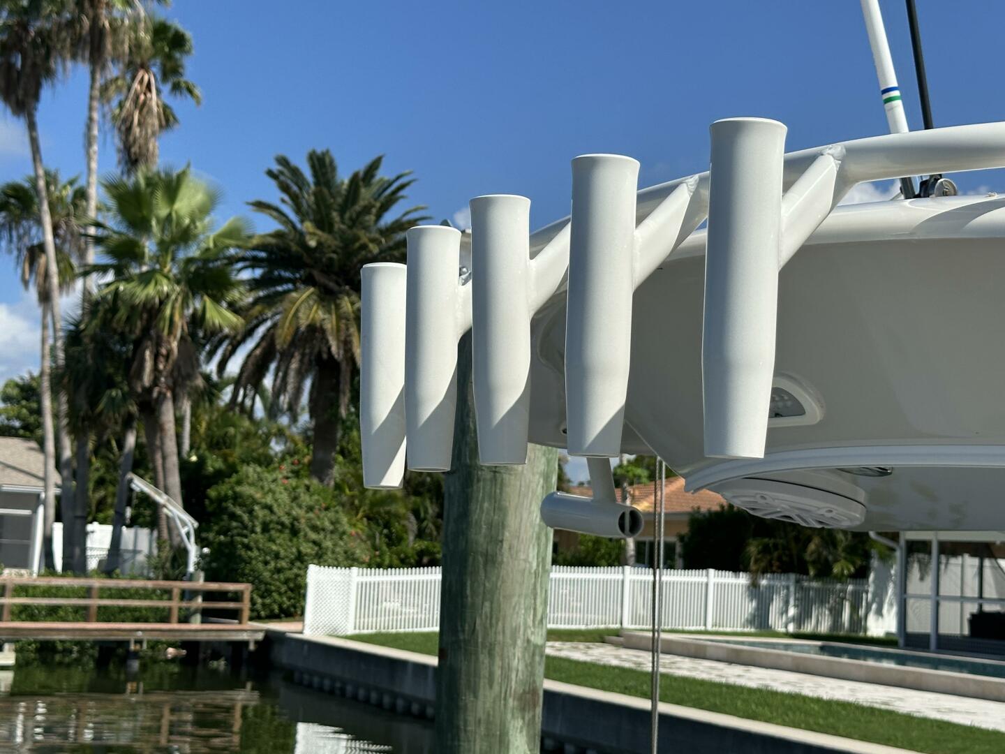 Slide: The Image of Cobia 220 CC 2023 - 4684792