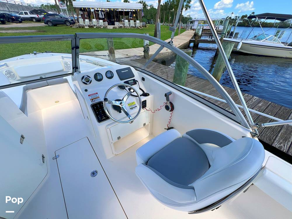 Slide: The Image of Cobia 220DC 2014 - 15455770