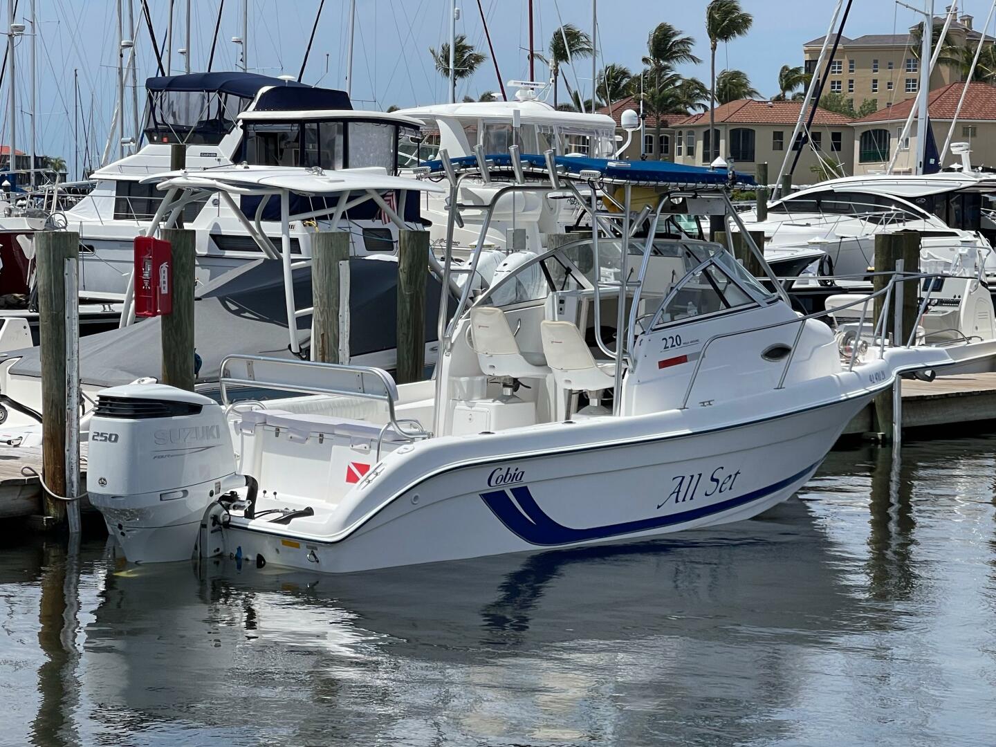 Slide: The Image of Cobia 220 Walkaround 2000 - 4268447