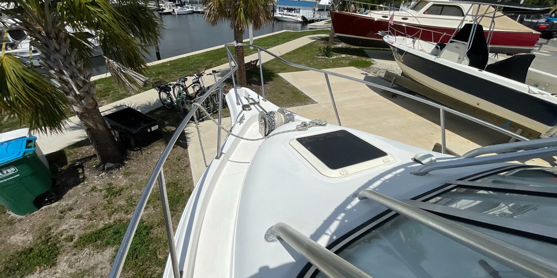 Slide: The Image of Cobia 220 Walkaround 2000 - 4268461