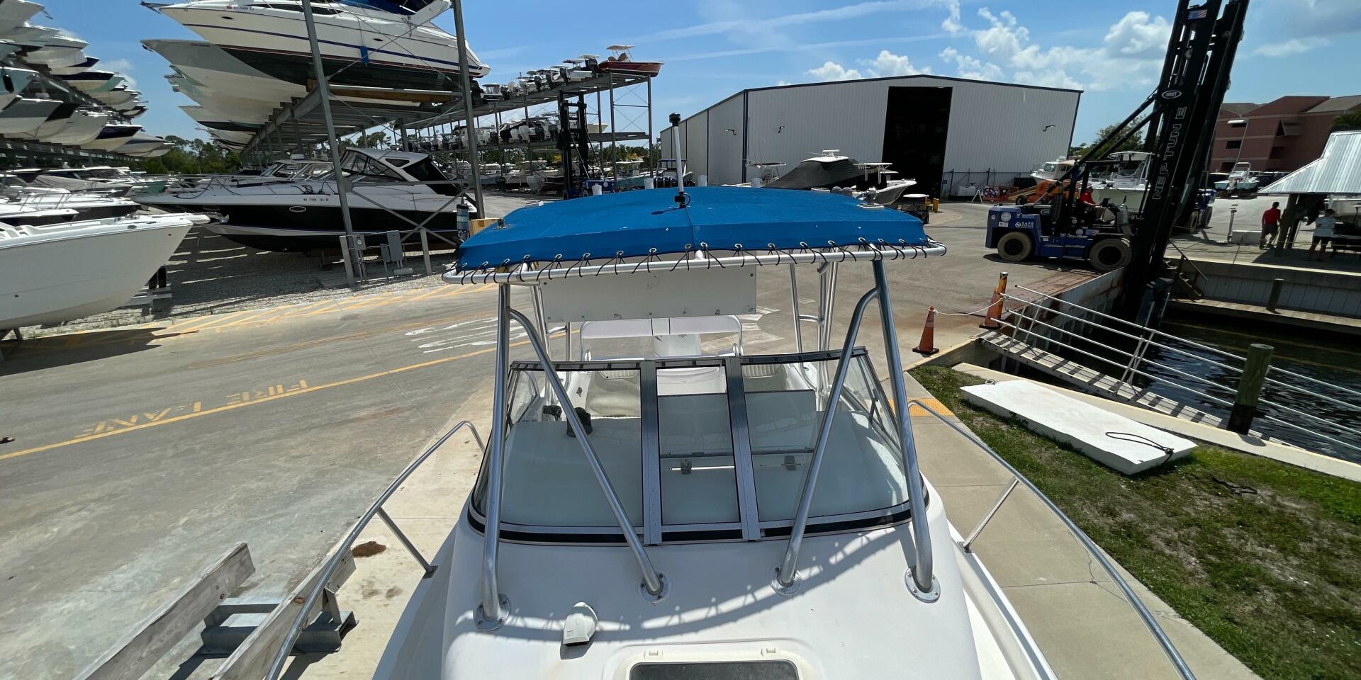 Slide: The Image of Cobia 220 Walkaround 2000 - 4268463