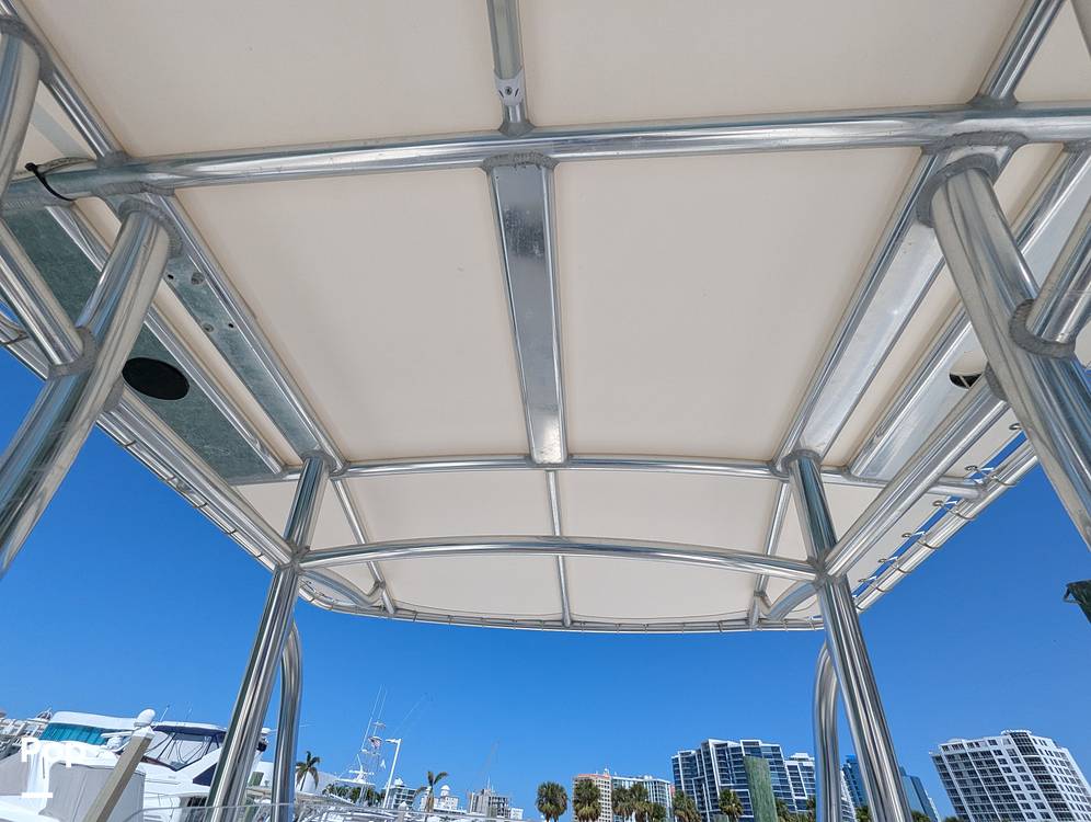 Slide: The Image of Cobia 237 CC 2023 - 15344282