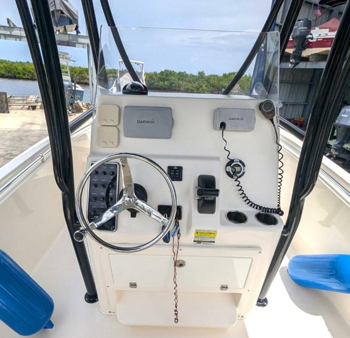 Slide: The Image of Cobia 237 Center Console 2014 - 5464537