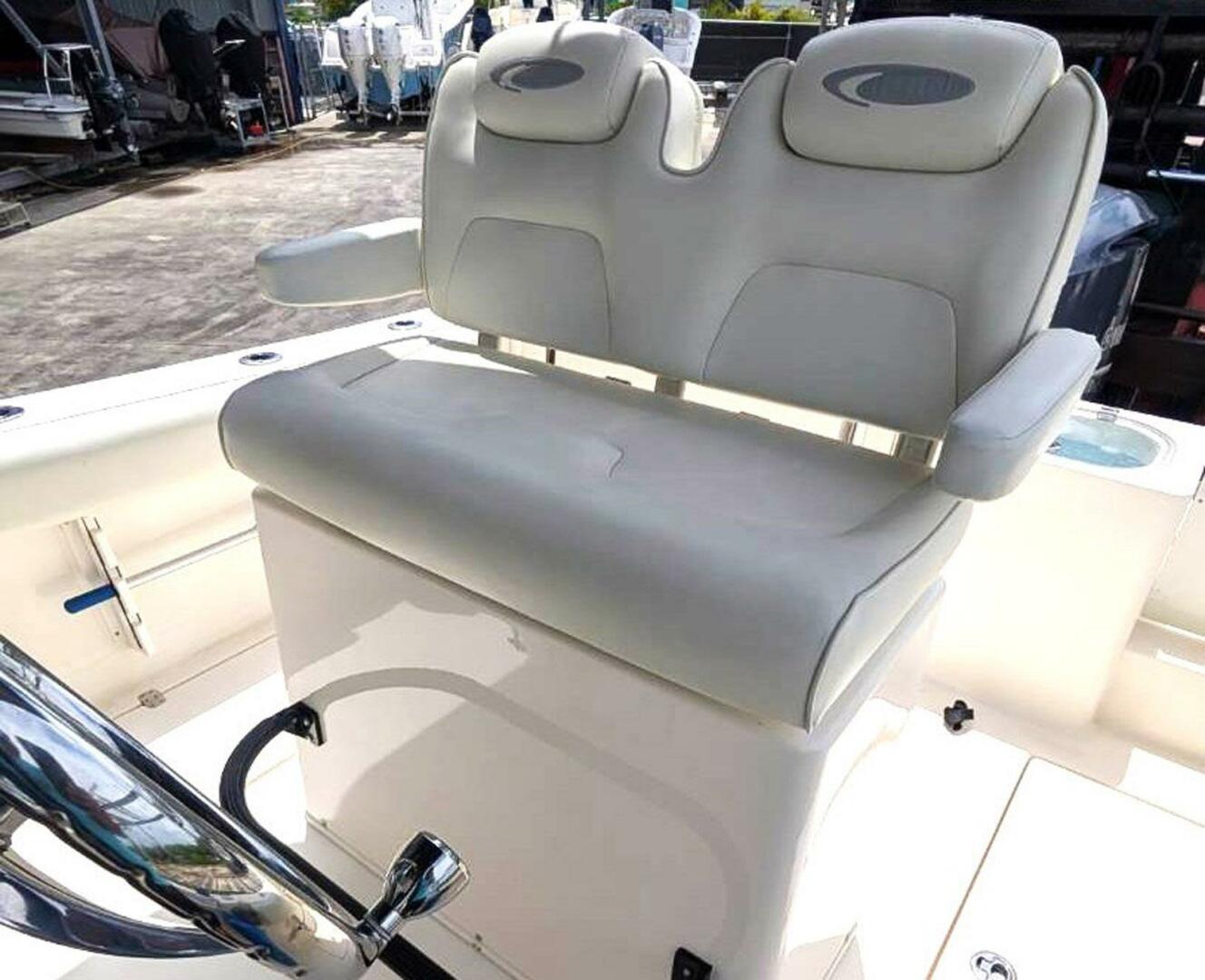 Slide: The Image of Cobia 237 Center Console 2014 - 5464529