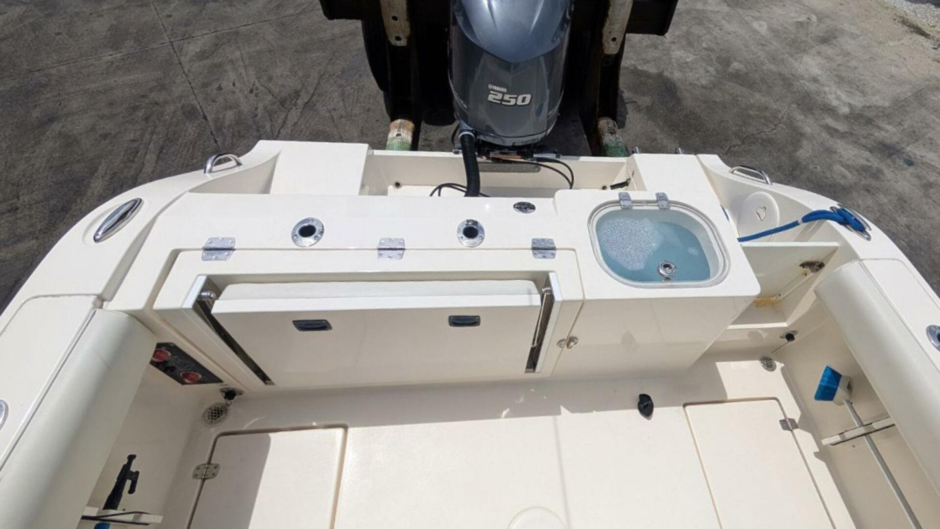 Slide: The Image of Cobia 237 Center Console 2014 - 5464530