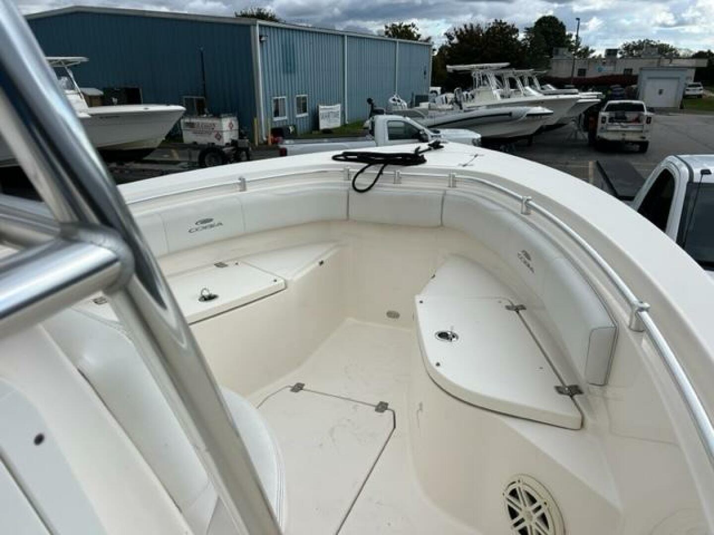 Slide: The Image of Cobia 237 Center Console 2020 - 4084164