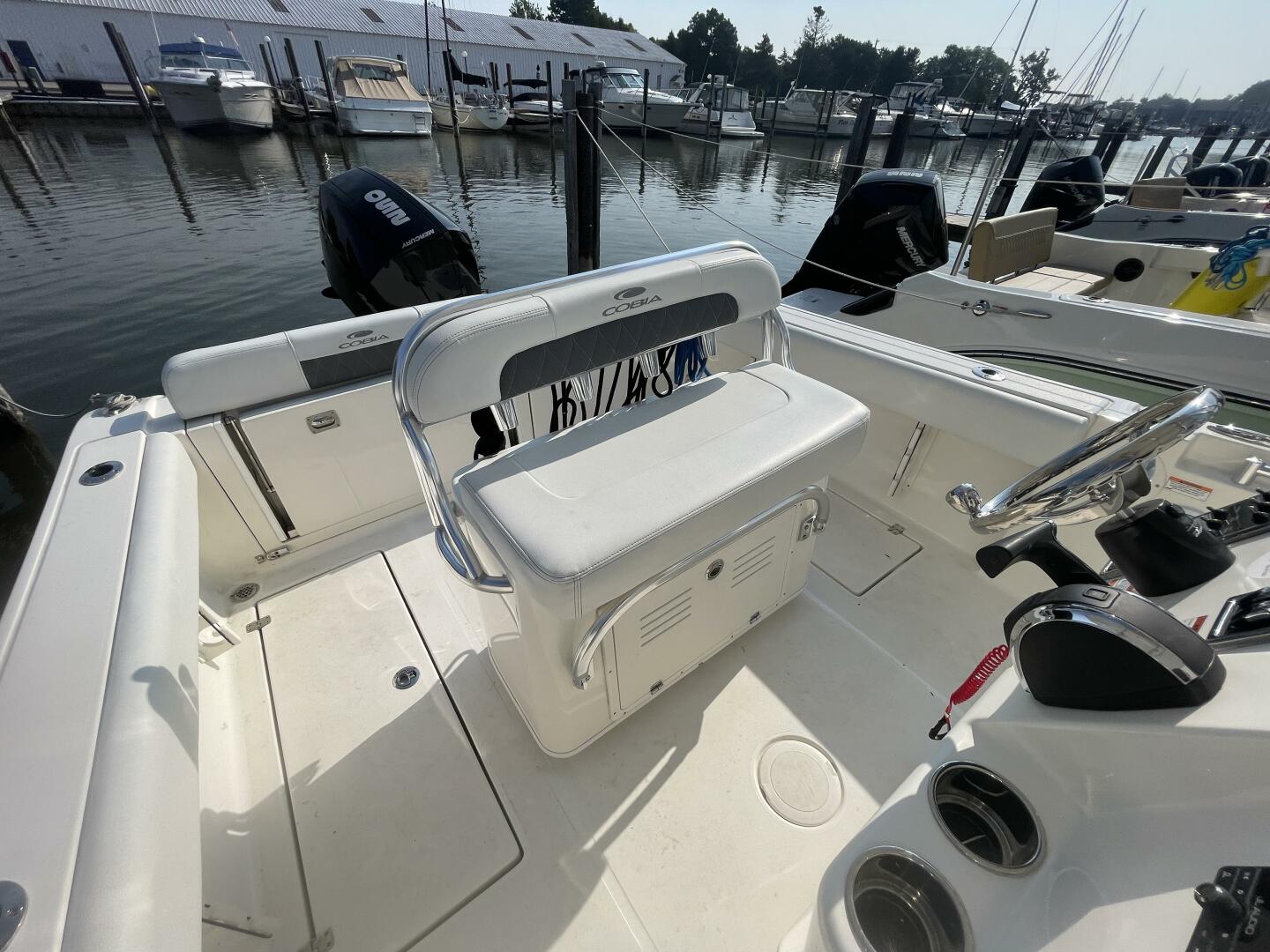 Slide: The Image of Cobia 237 Center Console 2023 - 4906260