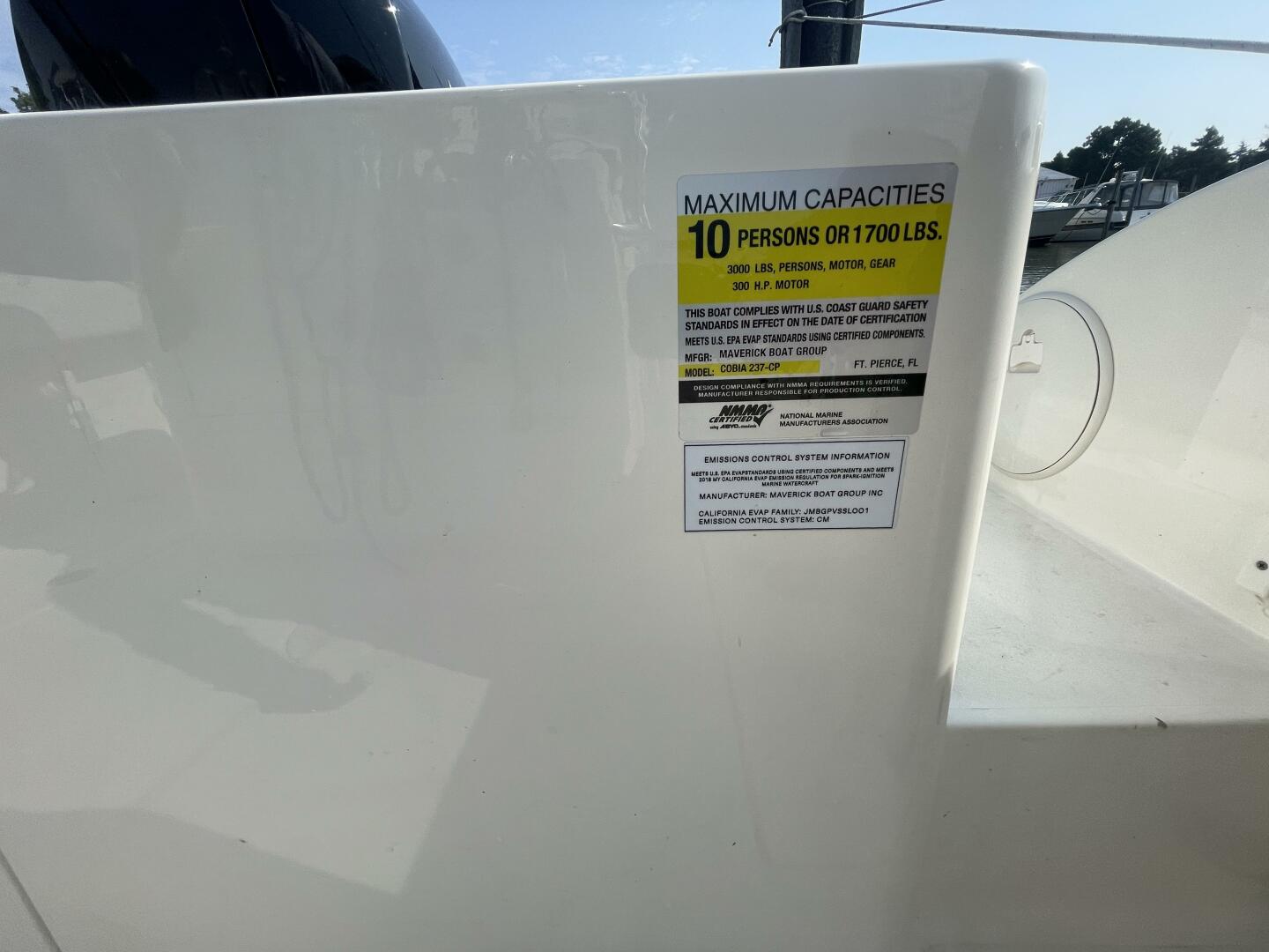 Slide: The Image of Cobia 237 Center Console 2023 - 4906265