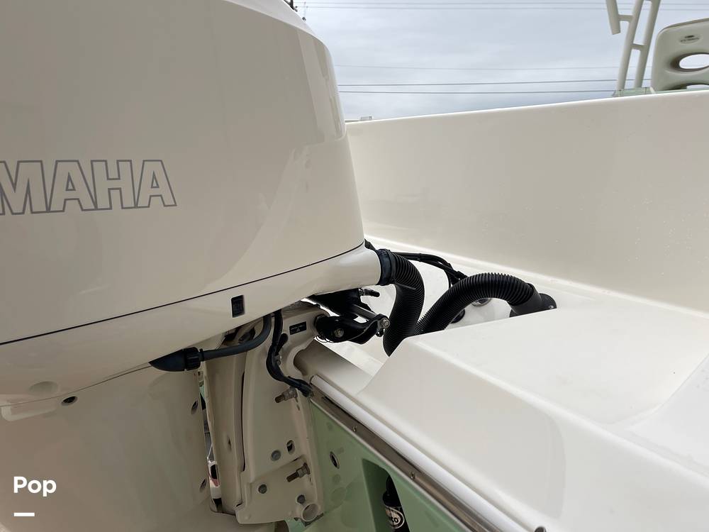 Slide: The Image of Cobia 301 CC 2019 - 15063703
