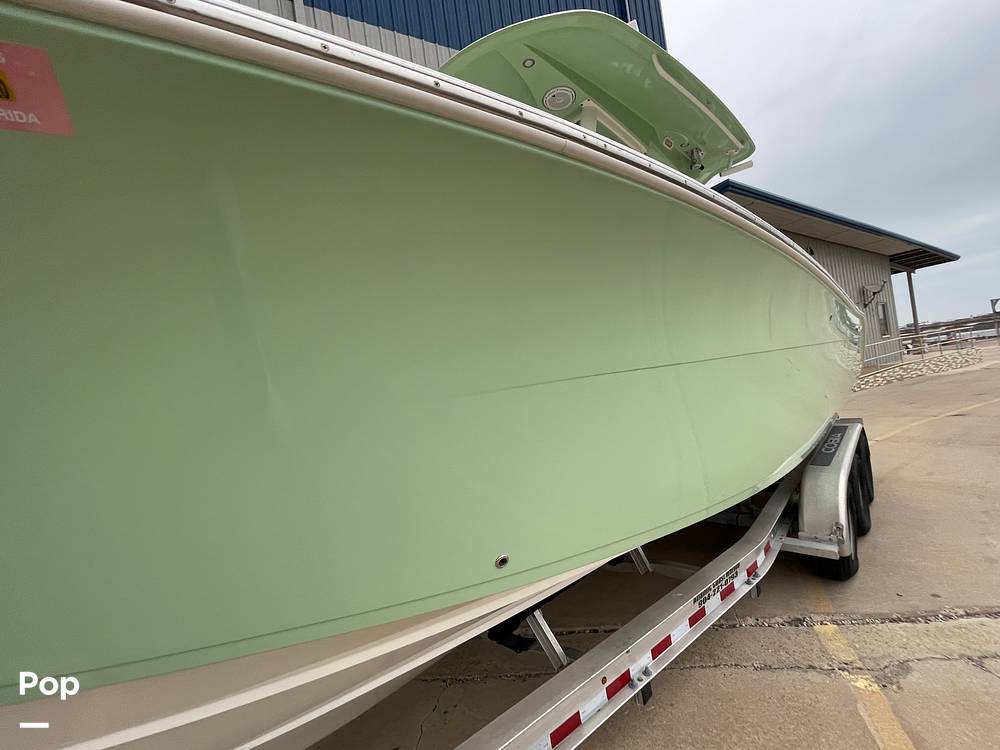 Slide: The Image of Cobia 301 CC 2019 - 15063770