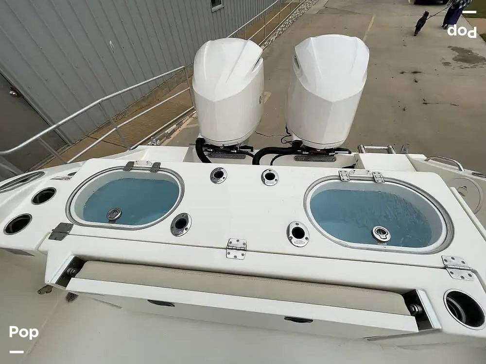 Slide: The Image of Twin Aquarium Wells - 15069421