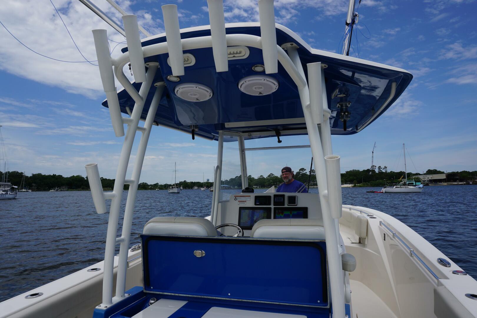 Slide: The Image of 2019 32 Cobia 320 CC SANTIAGO T Top (3) - 4411229