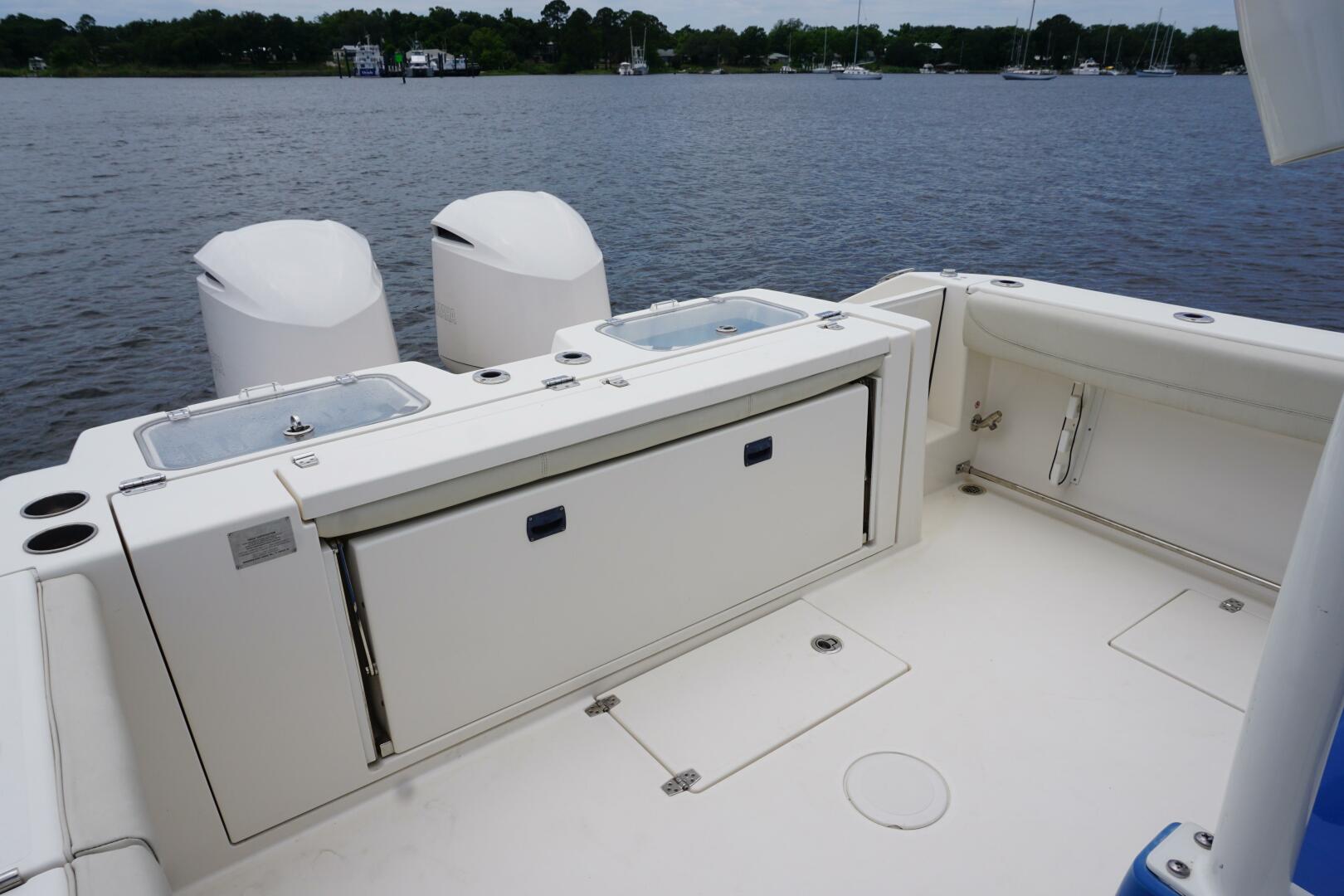 Slide: The Image of 2019 32 Cobia 320 CC SANTIAGO Cockpit (1) - 4411252