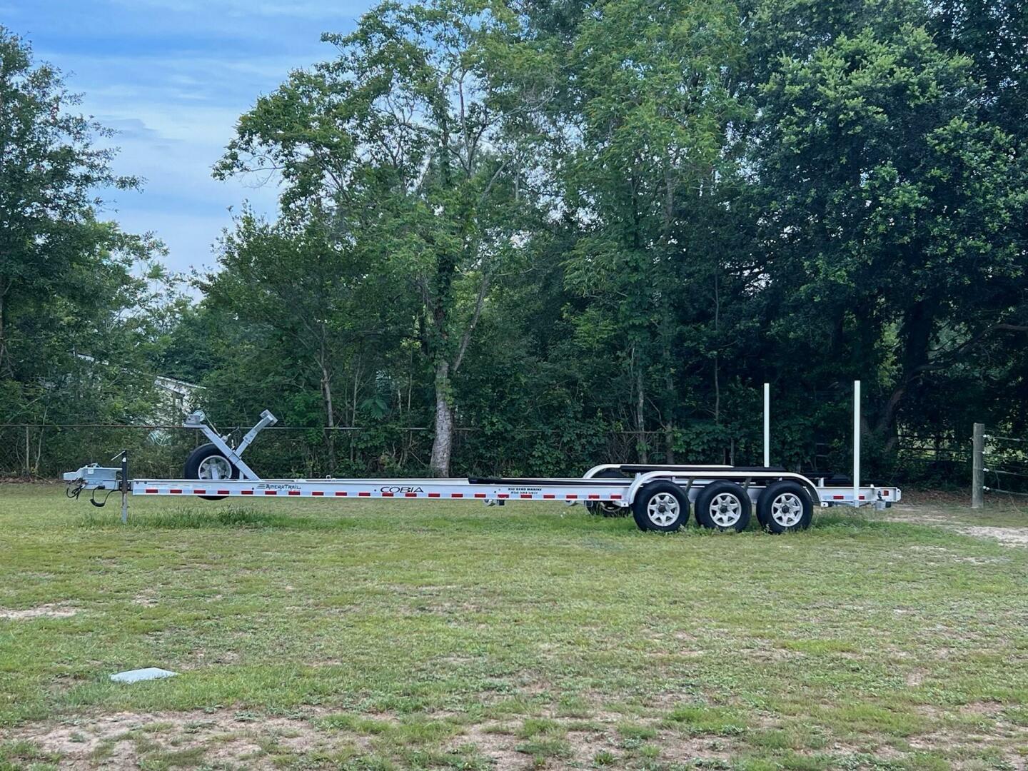 Slide: The Image of 2019 32 Cobia 320 CC SANTIAGO Trailer (1) - 4413156