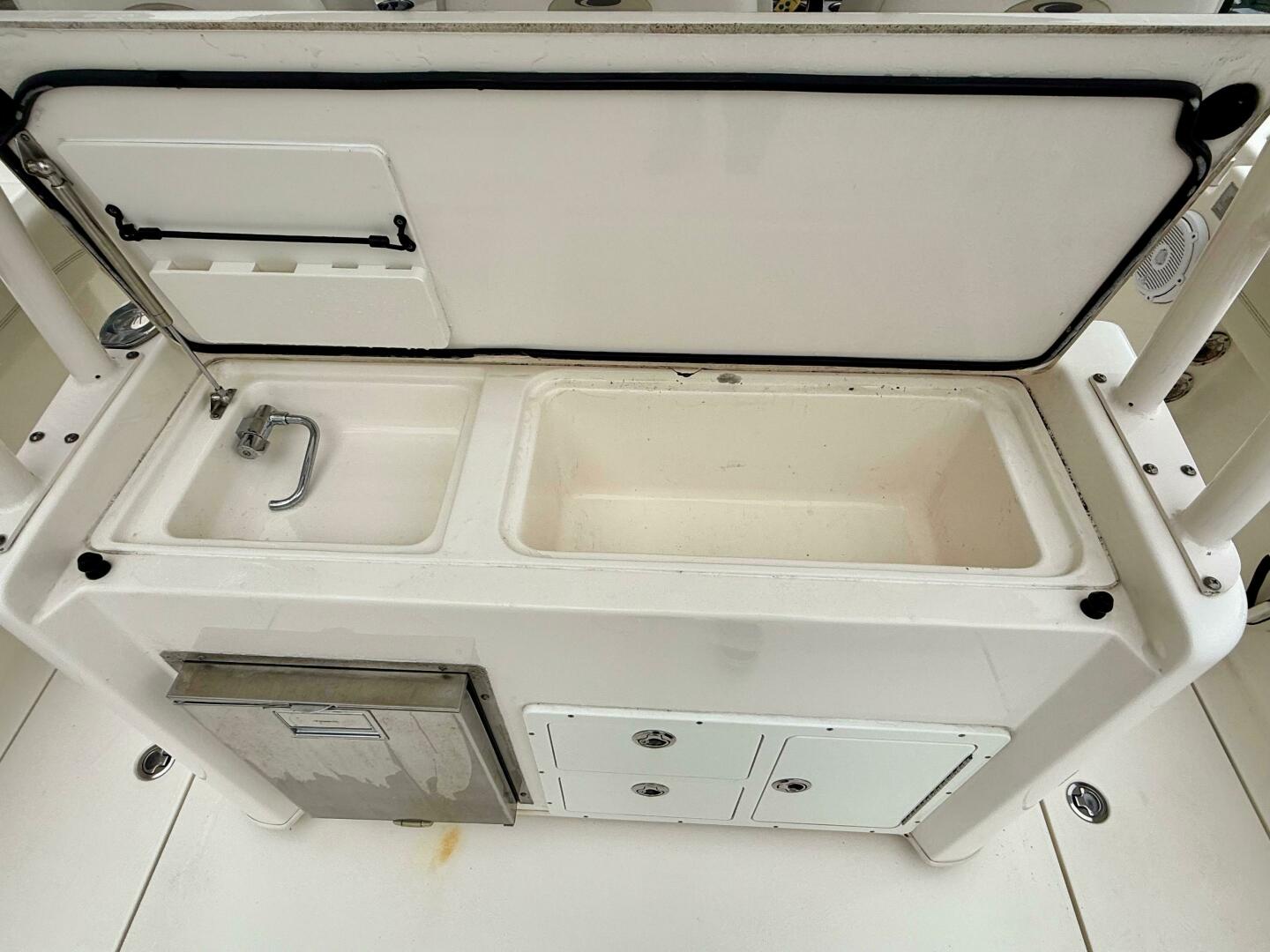 Slide: The Image of Cobia 344 Center Console 2019 - 5026985