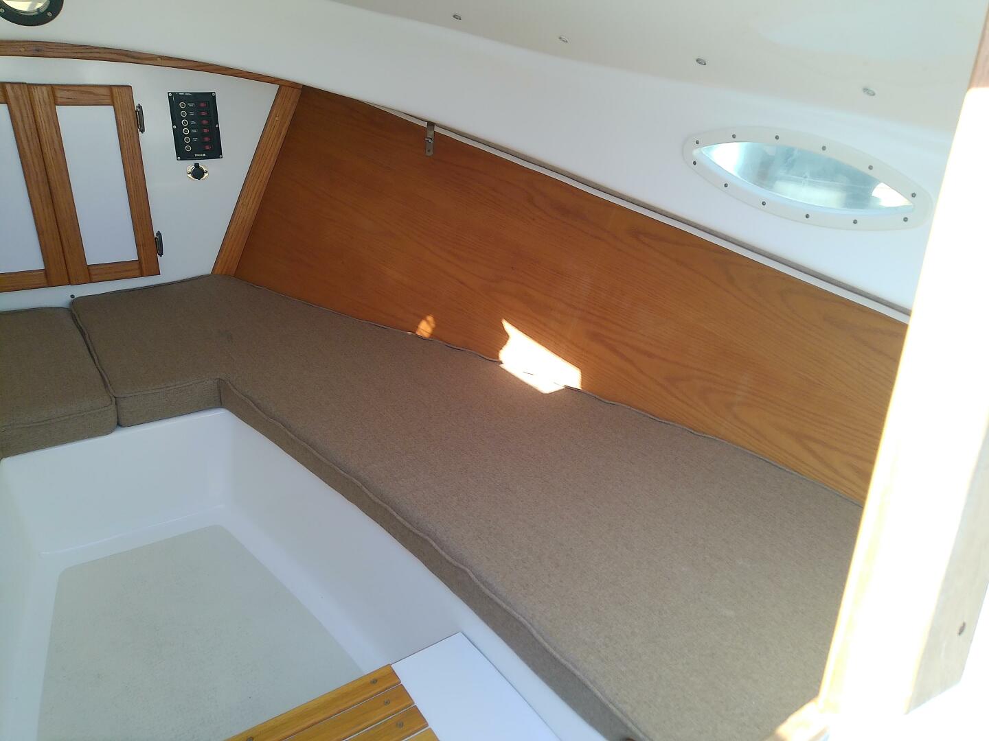 Slide: The Image of Com-Pac Sun Cat 2017 - 5059509