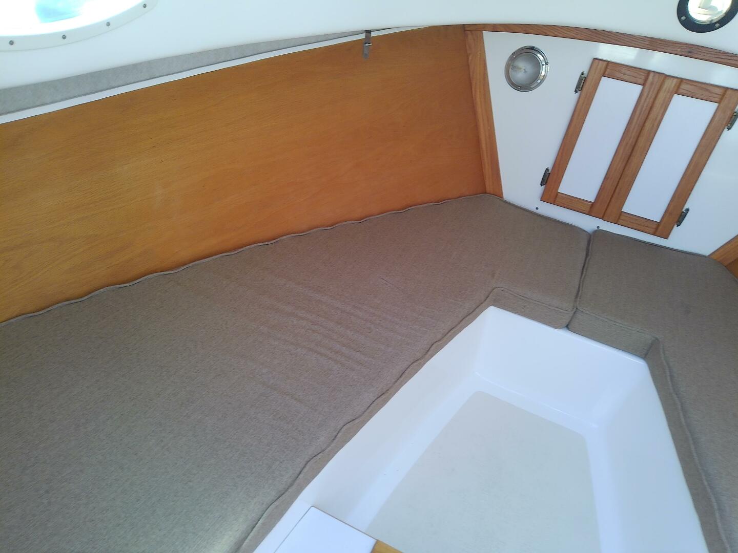 Slide: The Image of Com-Pac Sun Cat 2017 - 5059511