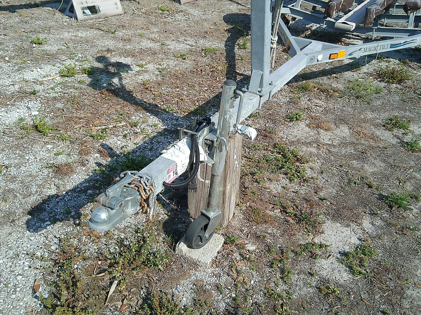 Slide: The Image of Com-Pac Sun Cat 2017 - 5059521