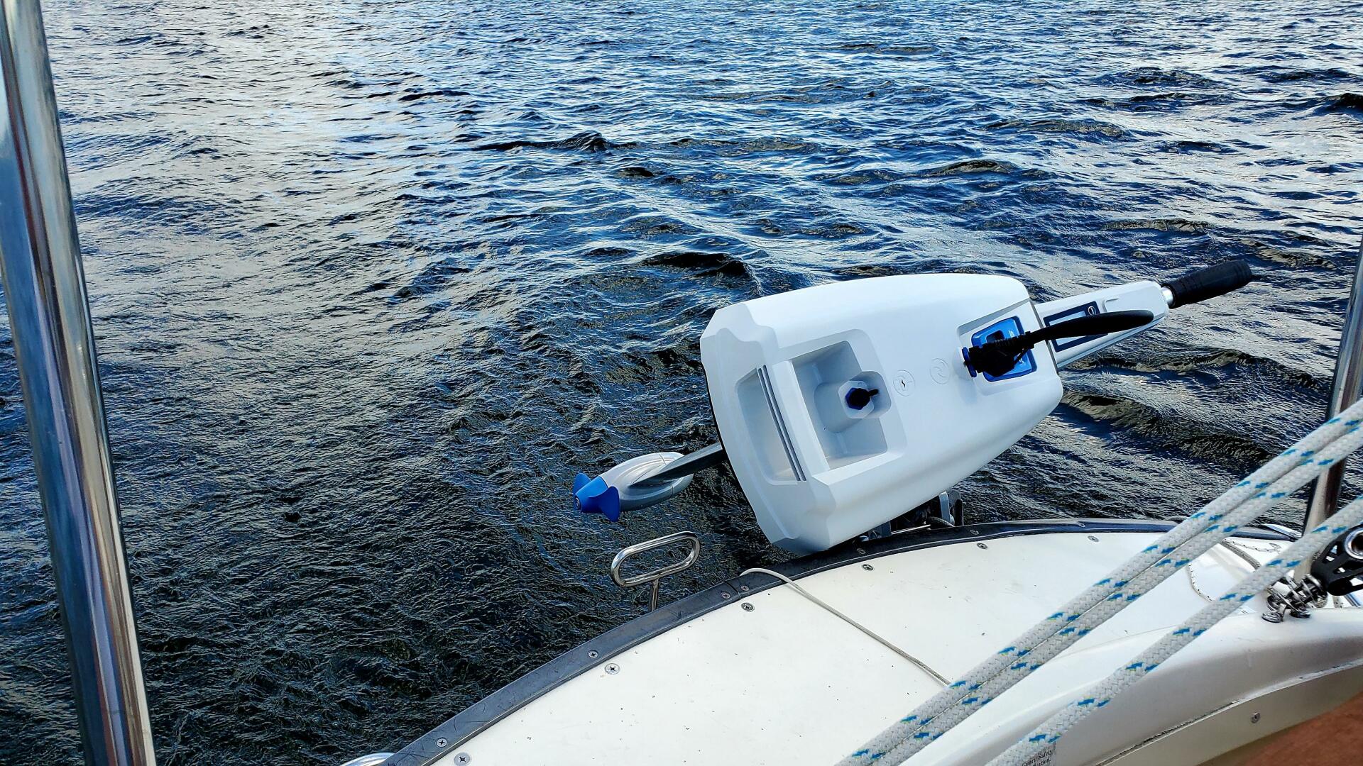 Slide: The Image of Com-Pac Sun Cat 2017 - 5061668