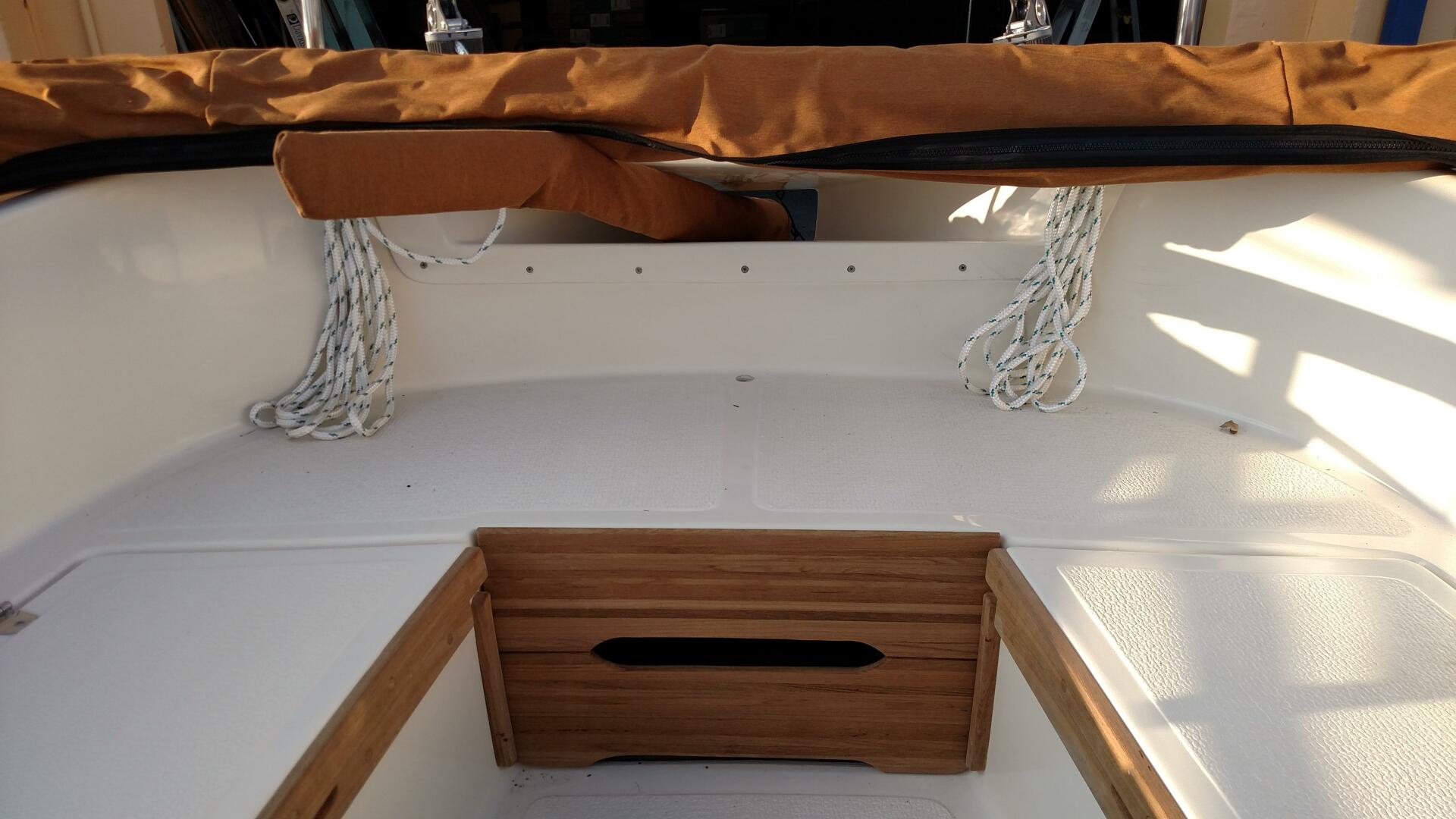 Slide: The Image of Com-Pac Sun Cat 2017 - 5061672