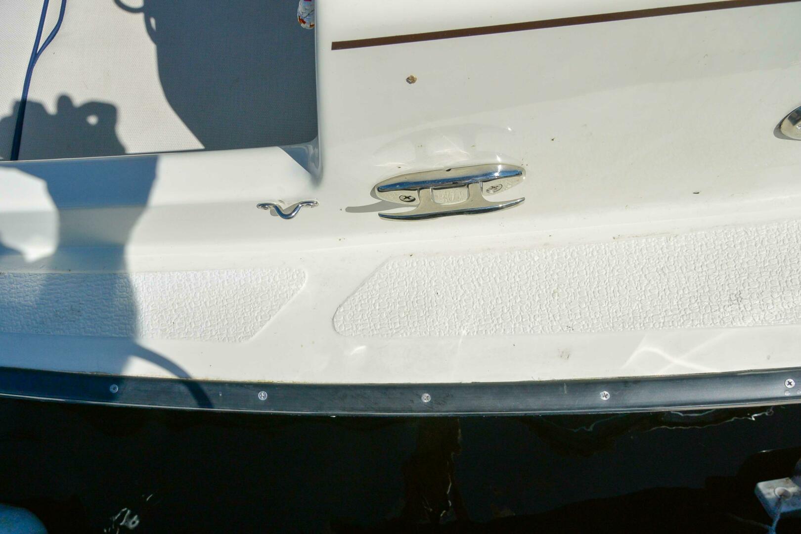 Slide: The Image of Com-Pac Sun Cat 2024 - 4728937