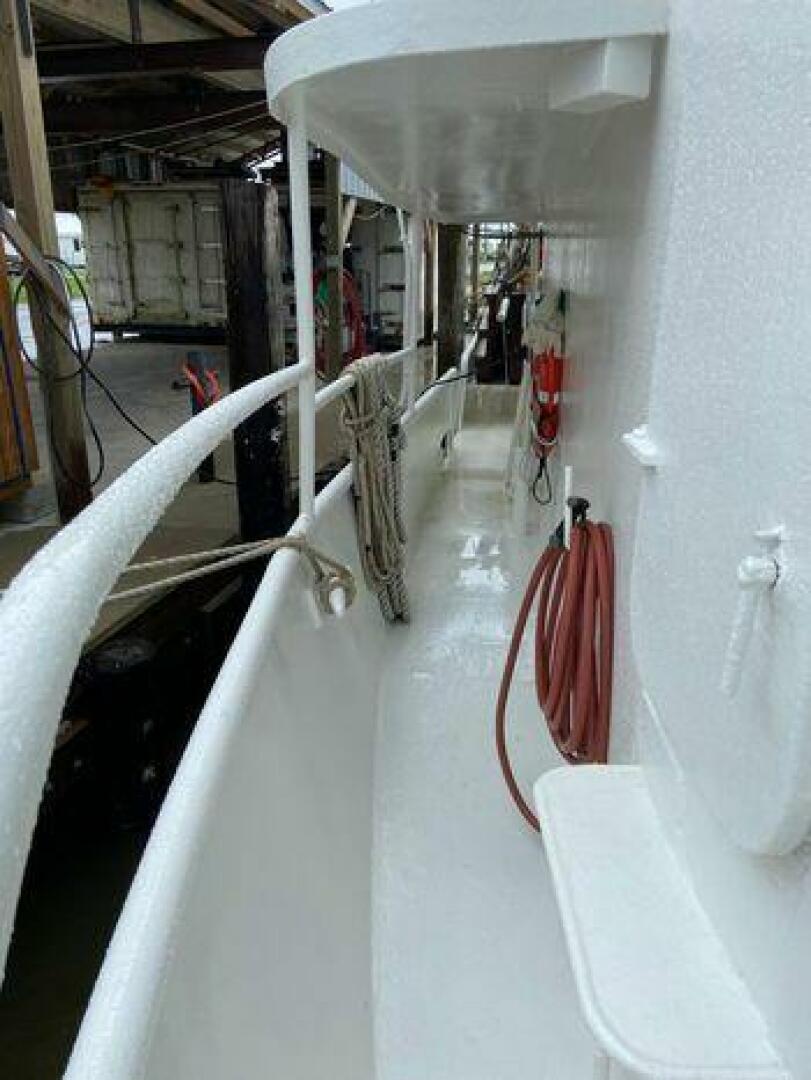 Slide: The Image of Commercial Trawler Freezer Shrimper 1984 - 3975492